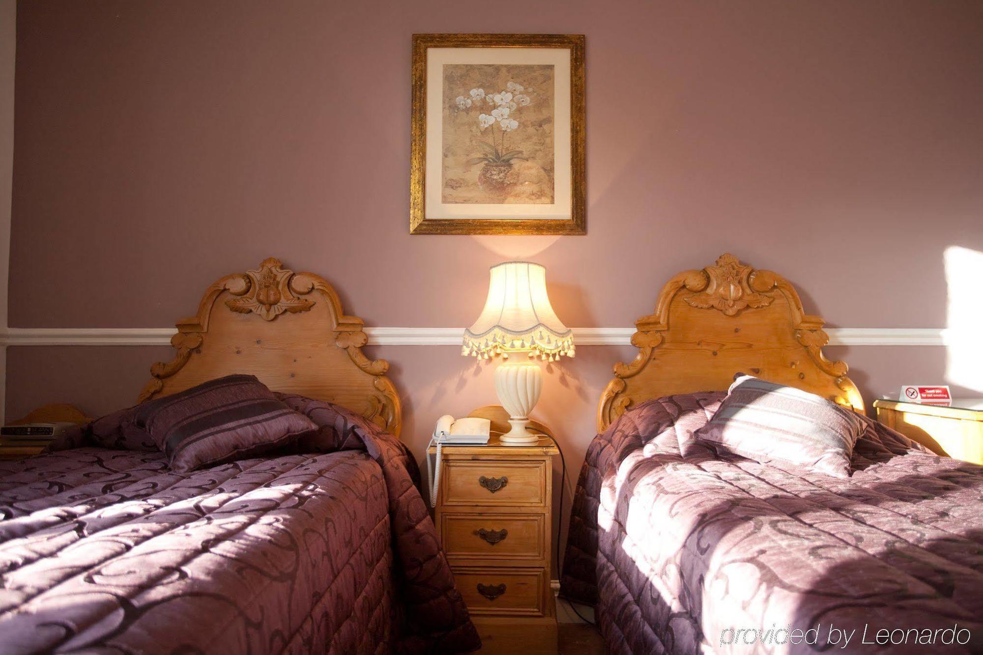Fines Bayliwick Hotel Bracknell Zewnętrze zdjęcie