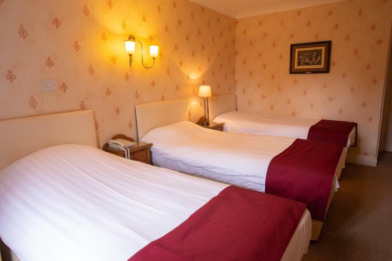 Fines Bayliwick Hotel Bracknell Zewnętrze zdjęcie