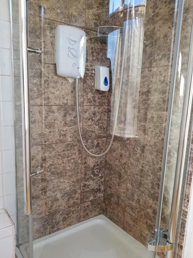 Fines Bayliwick Hotel Bracknell Zewnętrze zdjęcie