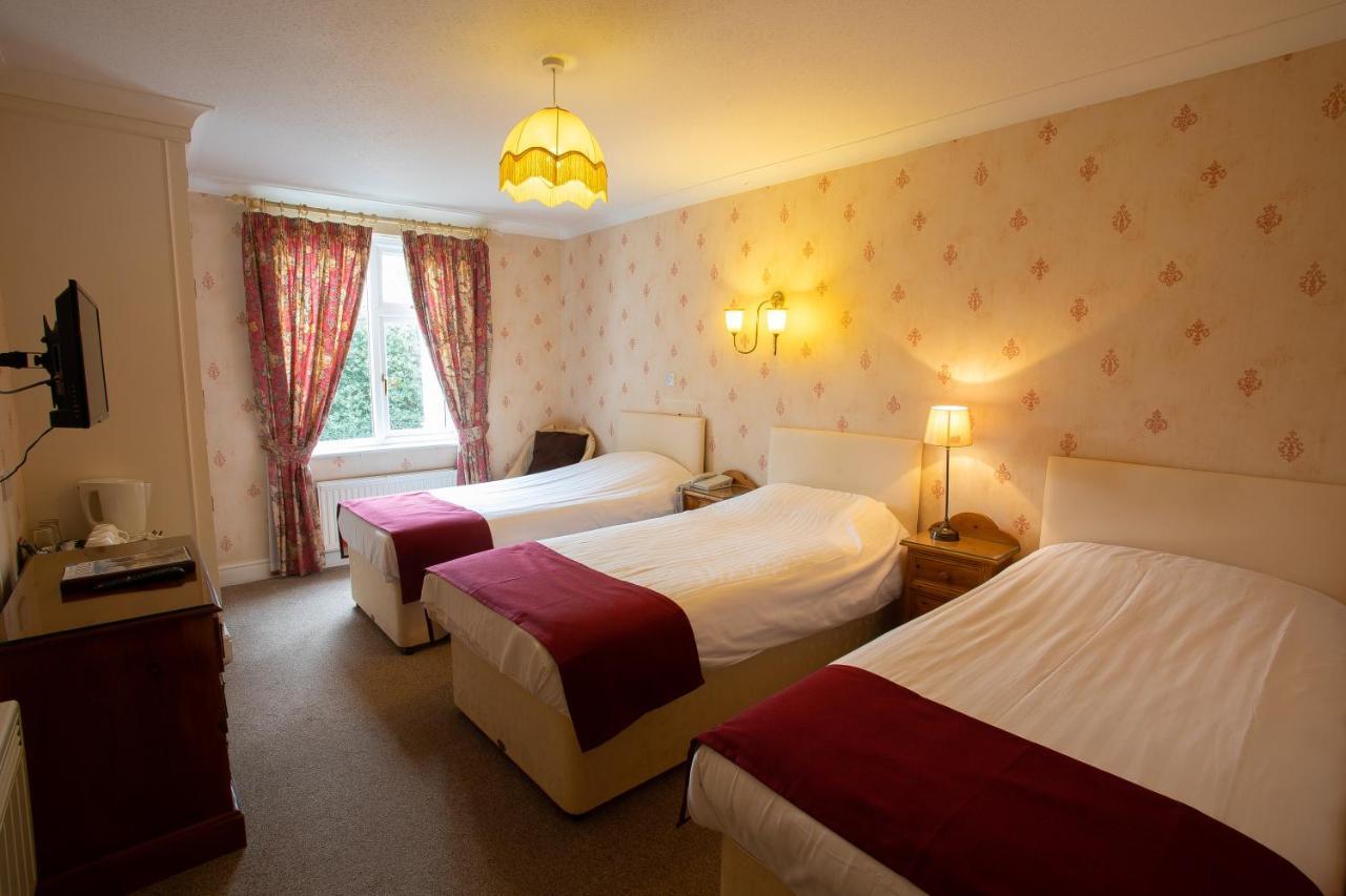 Fines Bayliwick Hotel Bracknell Zewnętrze zdjęcie